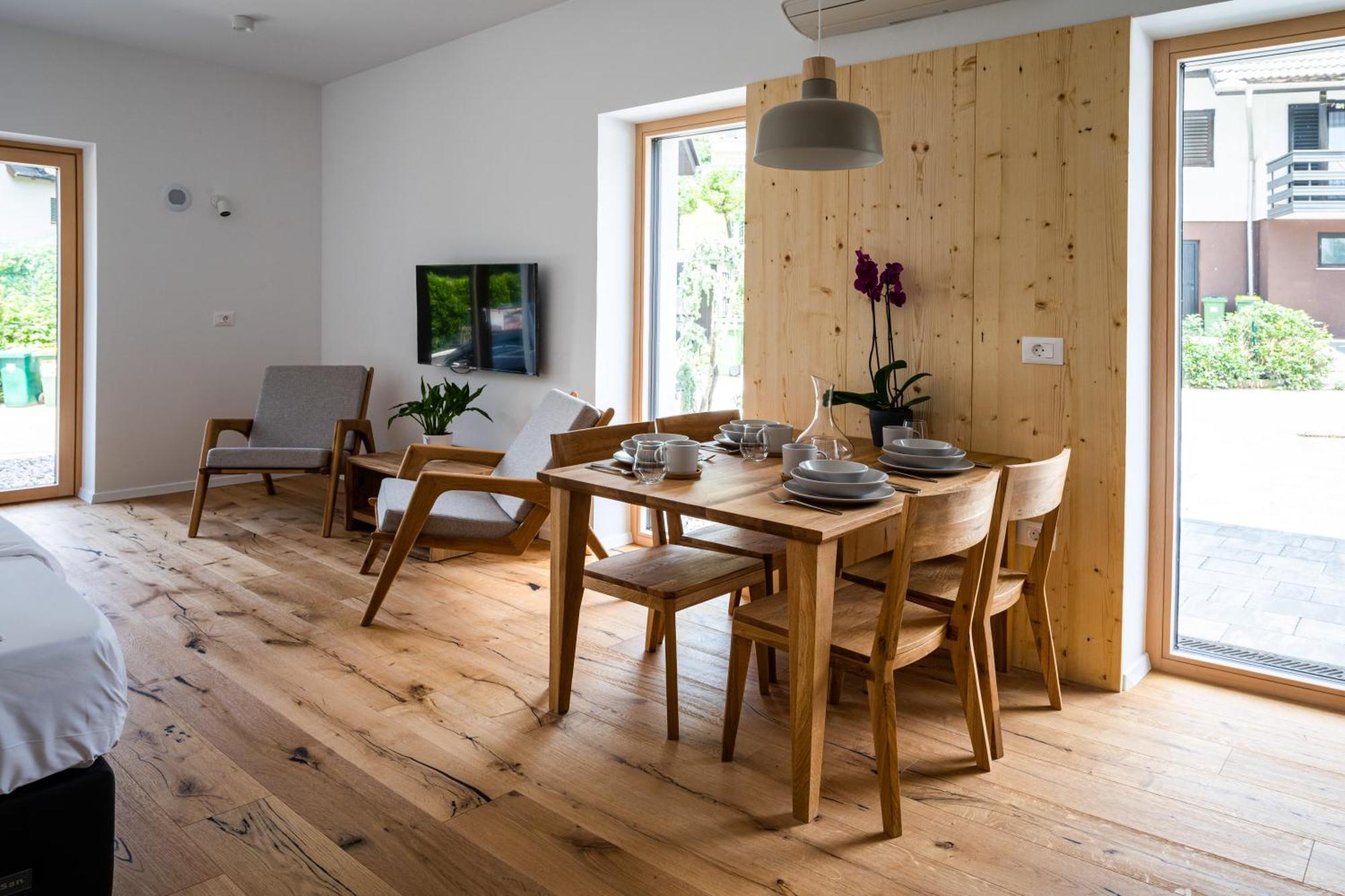 Lucka Bled Quiet Location, Free Bikes, Big Garden, Doctor Apartment Exterior photo